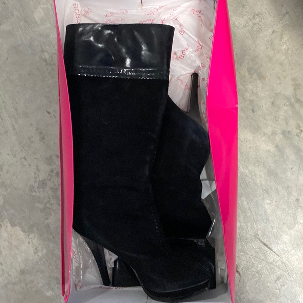BGBGirls Knee High Boots Size 7